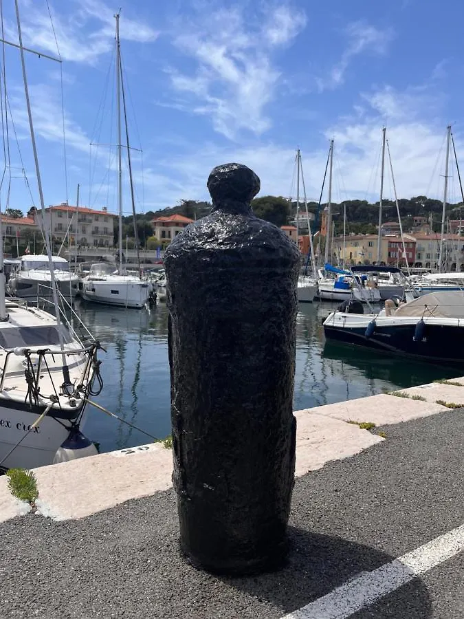 Отель Superbe Yacht Luxe Familial A St Jean Cap-Ferrat. Сен-Жан-Кап-Ферра 0*,